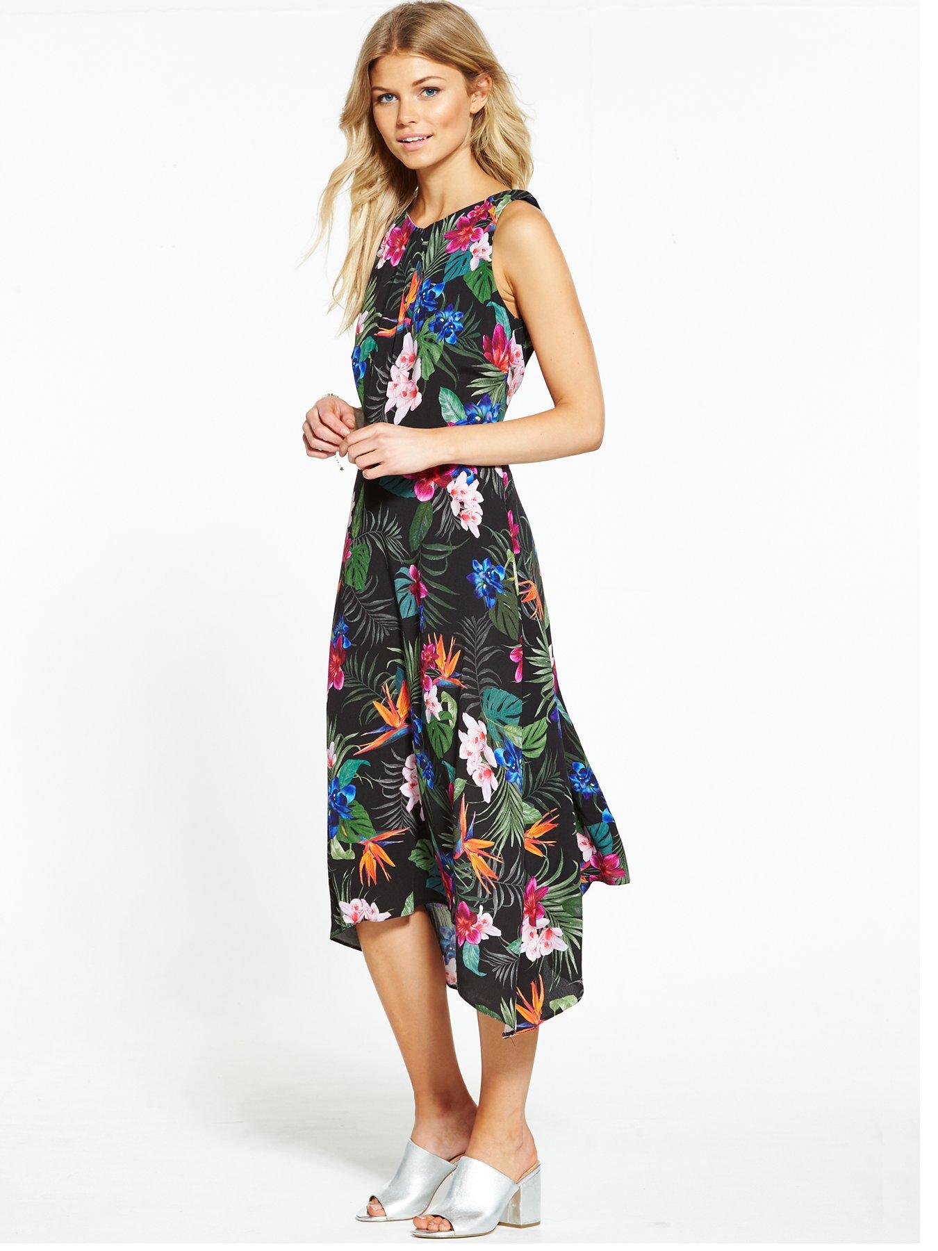 Wallis Dresses